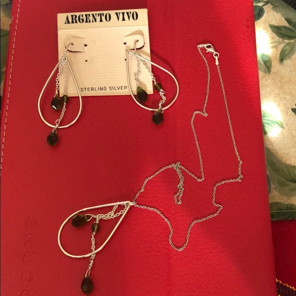 A. Vivo matching sets earrings, necklace NEW 925